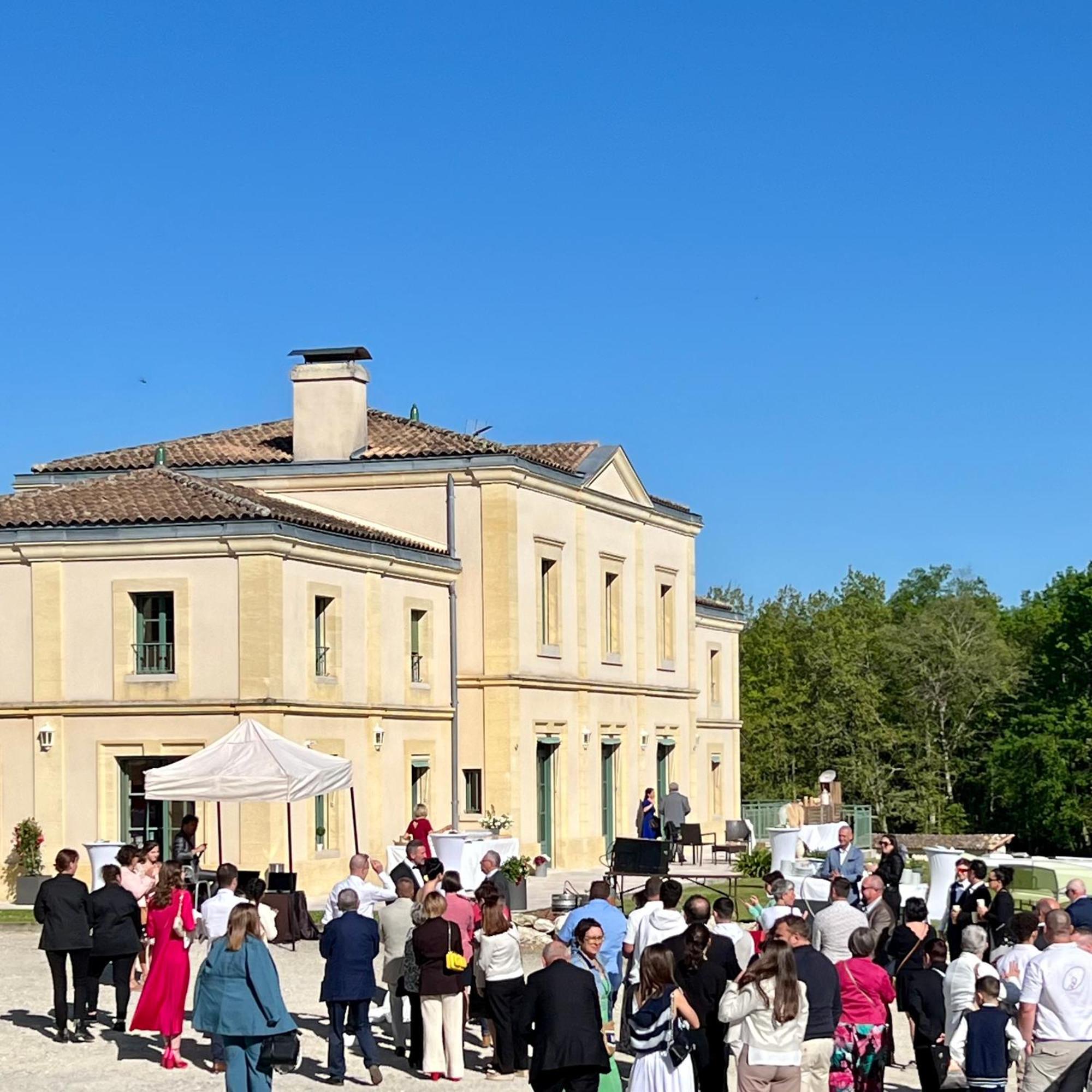 Chateau La Poste Petit-Palais-et-Cornemps Exterior foto